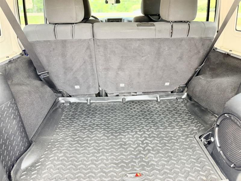 Jeep Wrangler Unlimited Sport 4WD 2012