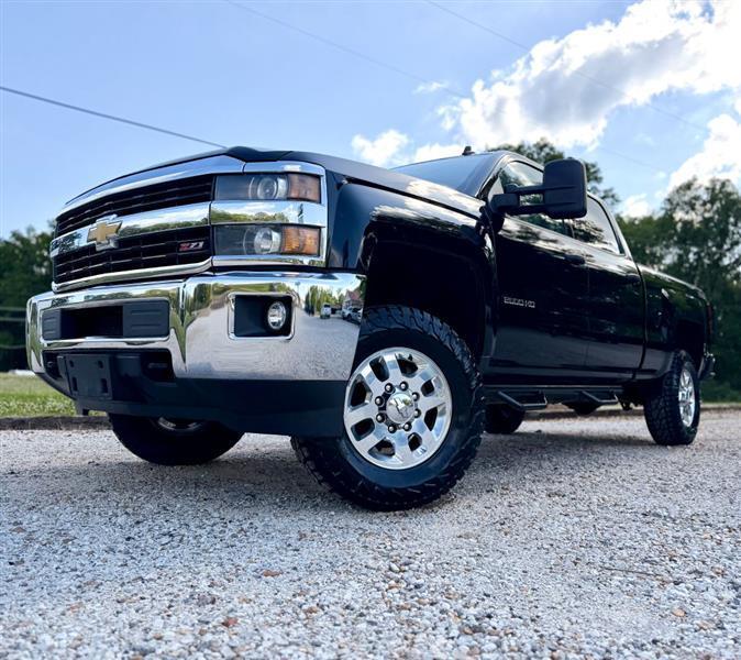 Chevrolet Silverado 2500HD LT Crew Cab 4WD 2015