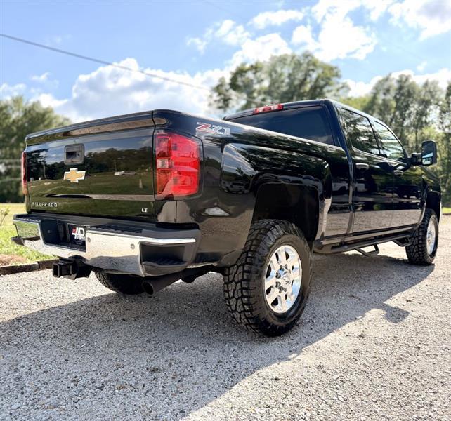 Chevrolet Silverado 2500HD LT Crew Cab 4WD 2015