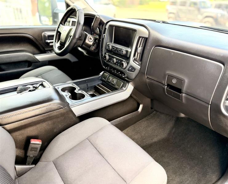 Chevrolet Silverado 2500HD LT Crew Cab 4WD 2015