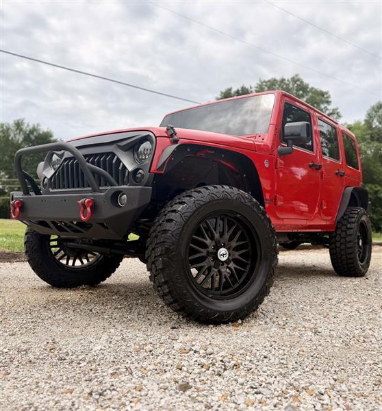 Jeep Wrangler Unlimited Sahara 4WD 2014