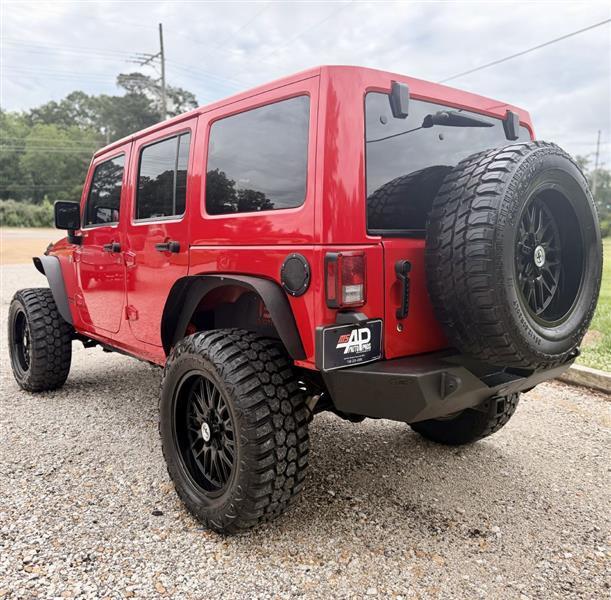 Jeep Wrangler Unlimited Sahara 4WD 2014