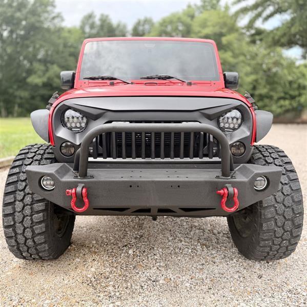 Jeep Wrangler Unlimited Sahara 4WD 2014