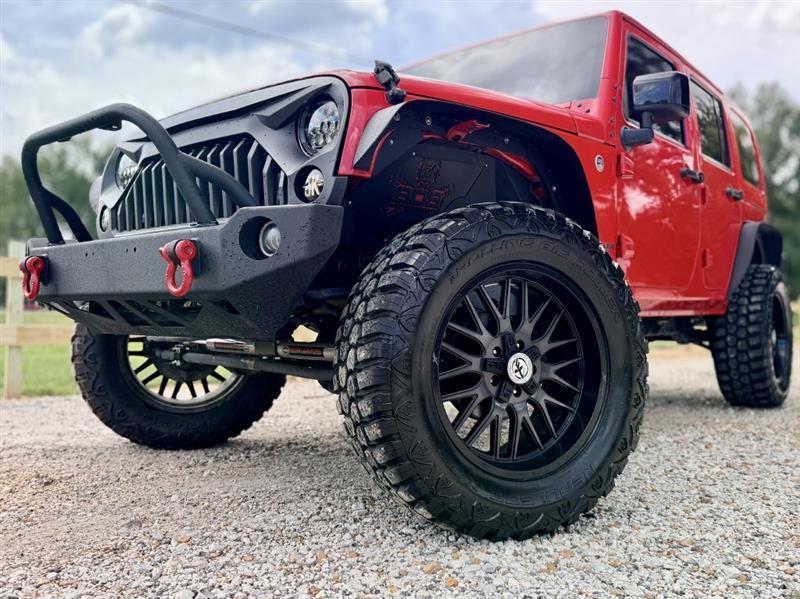 Jeep Wrangler Unlimited Sahara 4WD 2014