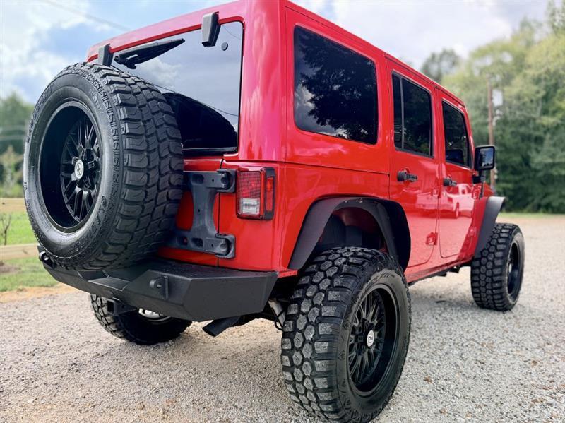 Jeep Wrangler Unlimited Sahara 4WD 2014