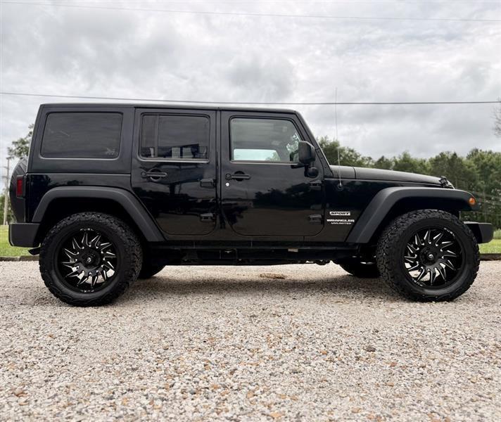 Jeep Wrangler Unlimited Sport 4WD 2015