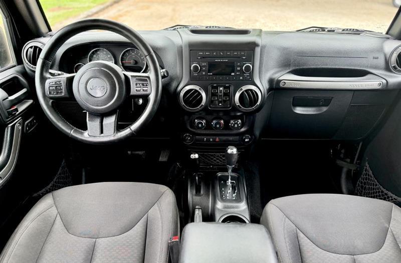 Jeep Wrangler Unlimited Sport 4WD 2015