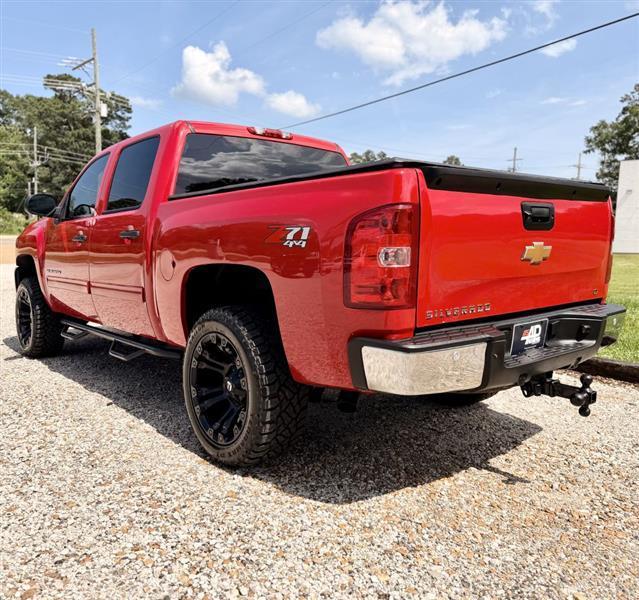 Chevrolet Silverado 1500 LT Crew Cab 4WD 2013