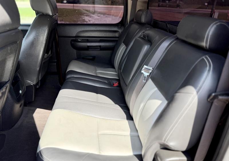Chevrolet Silverado 1500 LT Crew Cab 4WD 2013