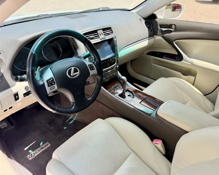 Lexus IS 250 RWD Manual 2012