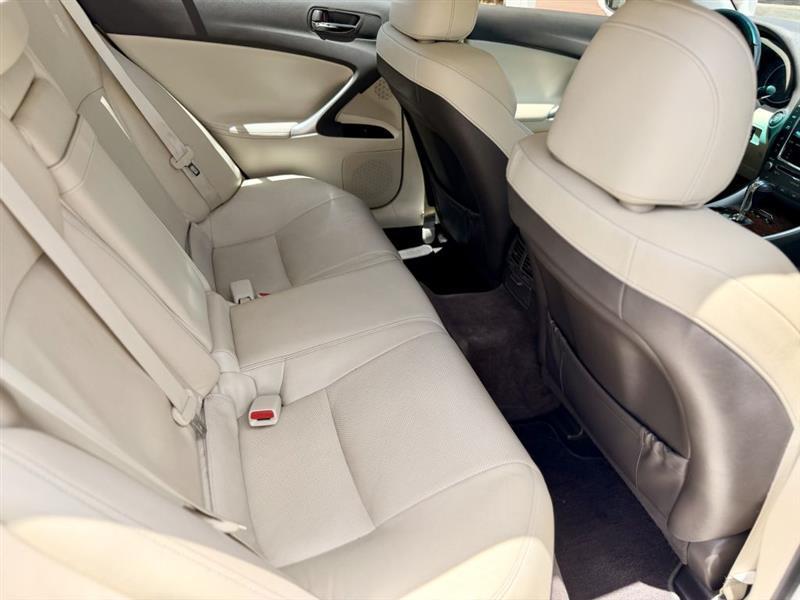 Lexus IS 250 RWD Manual 2012