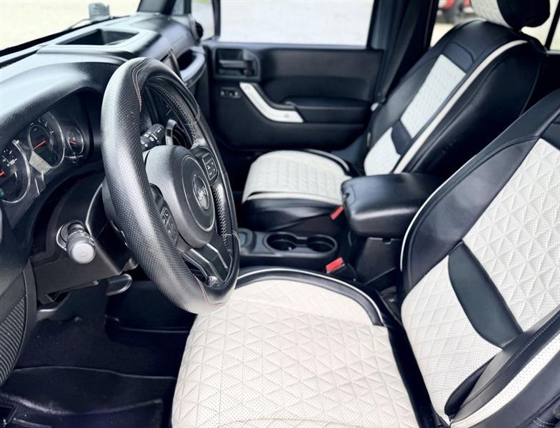 Jeep Wrangler Unlimited Sport 4WD 2015