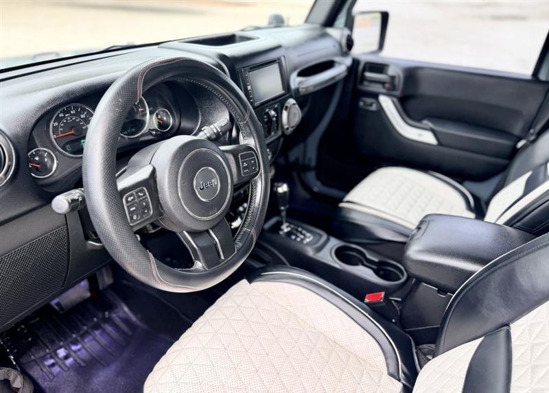 Jeep Wrangler Unlimited Sport 4WD 2015