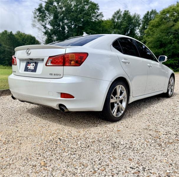 Lexus IS IS 250 6-Speed Manual 2009