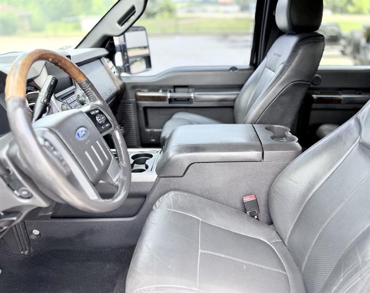 Ford F-250 SD Lariat Crew Cab 4WD 2016