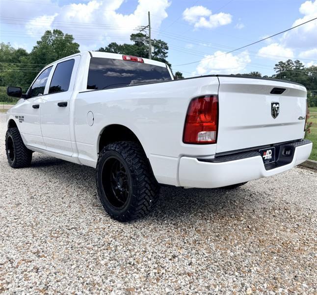 RAM 1500 Classic Tradesman Crew Cab LWB 4WD 2023