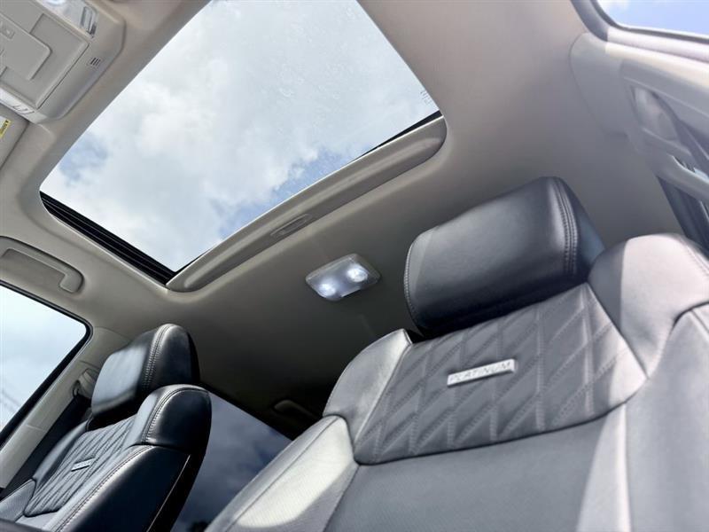 Toyota Tundra Platinum CrewMax 5.7L FFV 4WD 2016