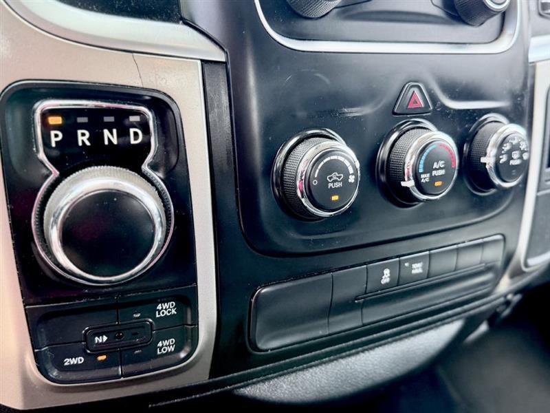 RAM 1500 Classic Tradesman Crew Cab SWB 4WD 2019