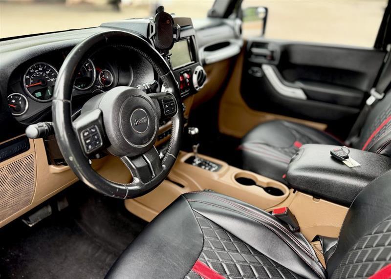 Jeep Wrangler Unlimited Rubicon 4WD 2013
