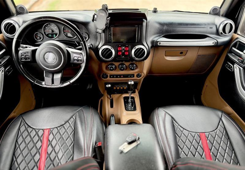 Jeep Wrangler Unlimited Rubicon 4WD 2013