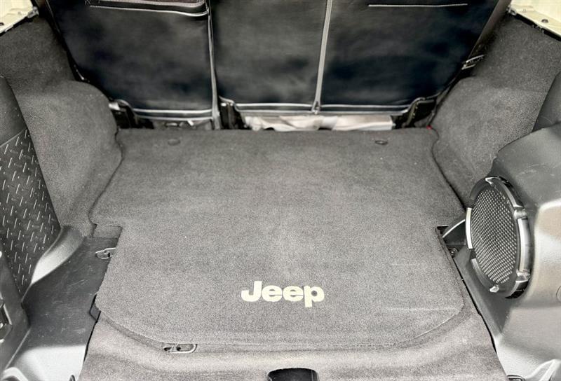 Jeep Wrangler Unlimited Rubicon 4WD 2013