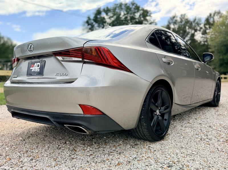 Lexus IS 300 AWD 2018