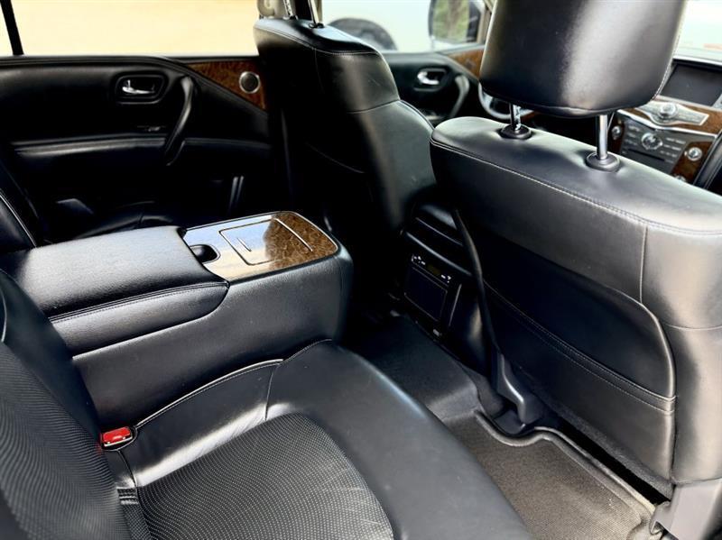 Infiniti QX80 2WD 2017