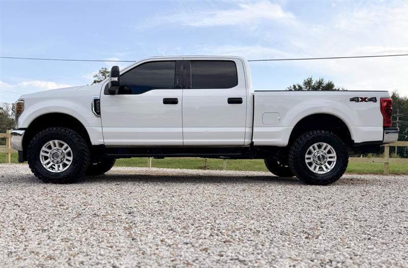 Ford F-250 SD XLT Crew Cab 4WD 2019