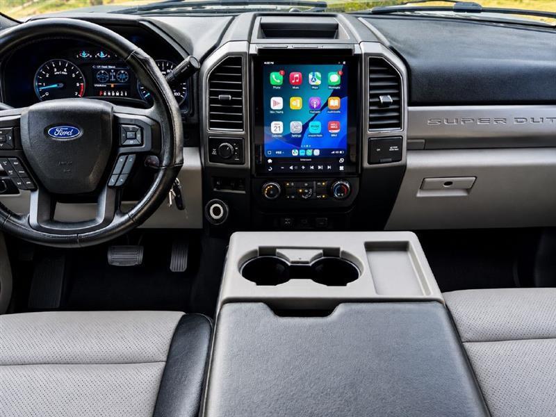 Ford F-250 SD XLT Crew Cab 4WD 2019