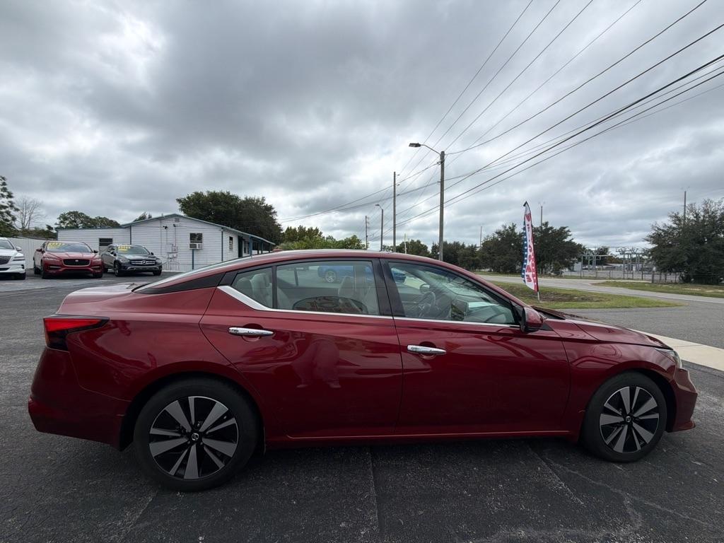 Nissan Altima 2.5 SL 2022