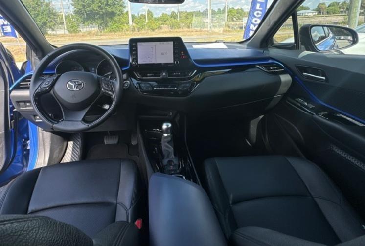 Toyota C-HR XLE 2020
