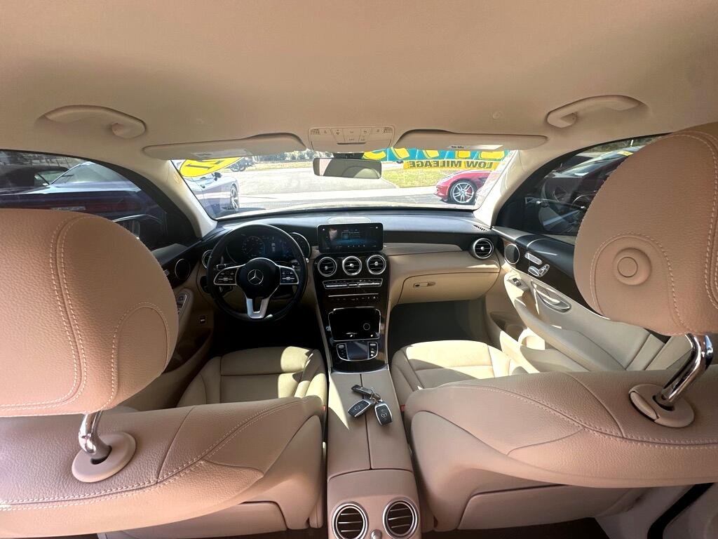 Mercedes-Benz GLC-Class GLC300 2021 Mercedes-Benz GLC-Class GLC300 2021