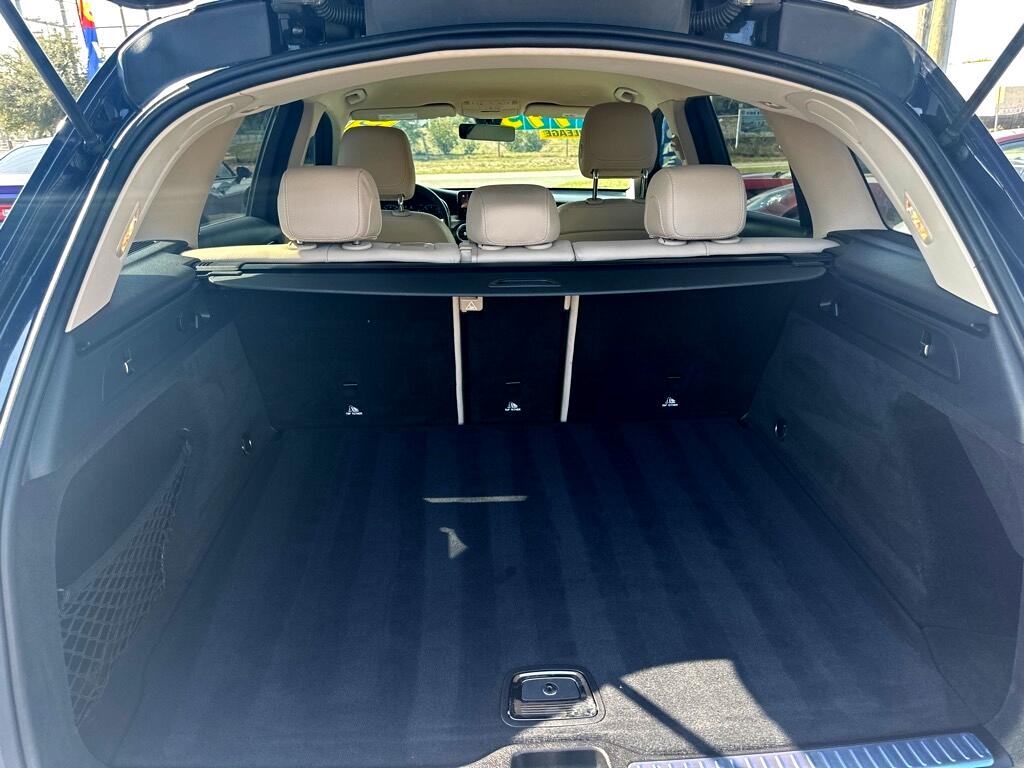 Mercedes-Benz GLC-Class GLC300 2021 Mercedes-Benz GLC-Class GLC300 2021