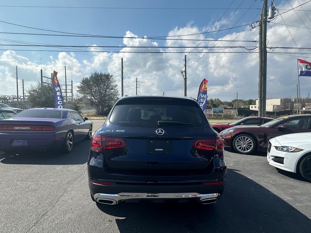 Mercedes-Benz GLC-Class  2021
