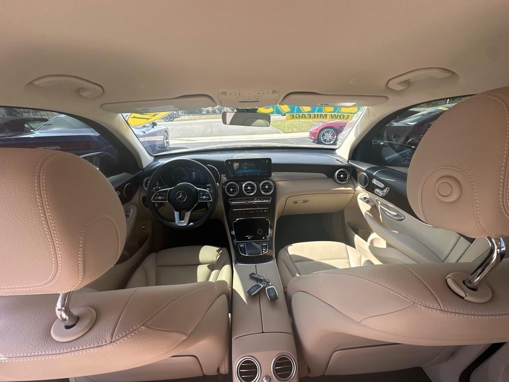 Mercedes-Benz GLC-Class  2021