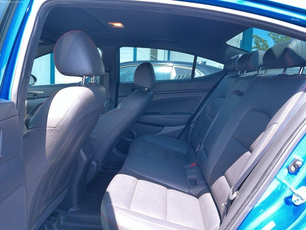 Hyundai Elantra  2018