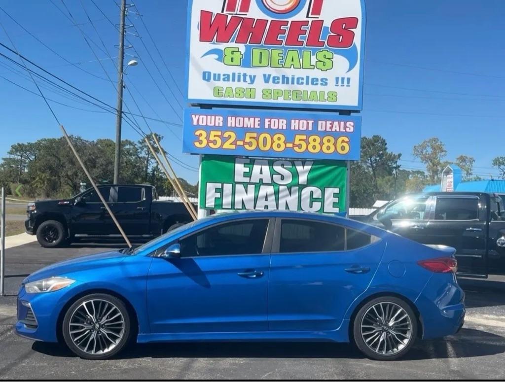 Hyundai Elantra  2018