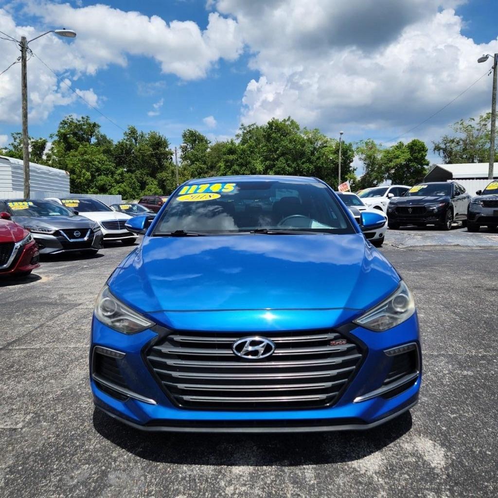 Hyundai Elantra  2018