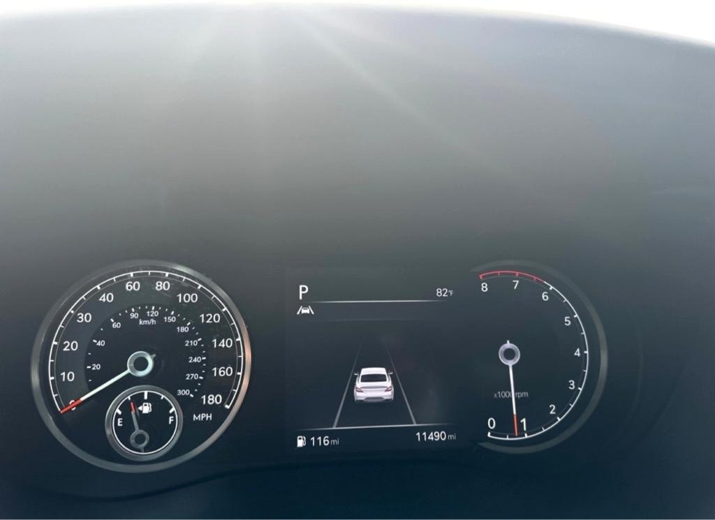 Genesis G70 2.0T RWD 2023