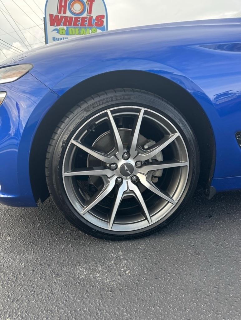 Genesis G70 2.0T RWD 2023