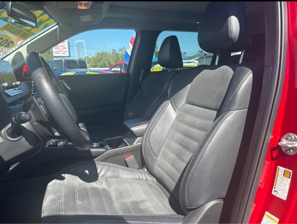 Mitsubishi Outlander SE 2WD 2022