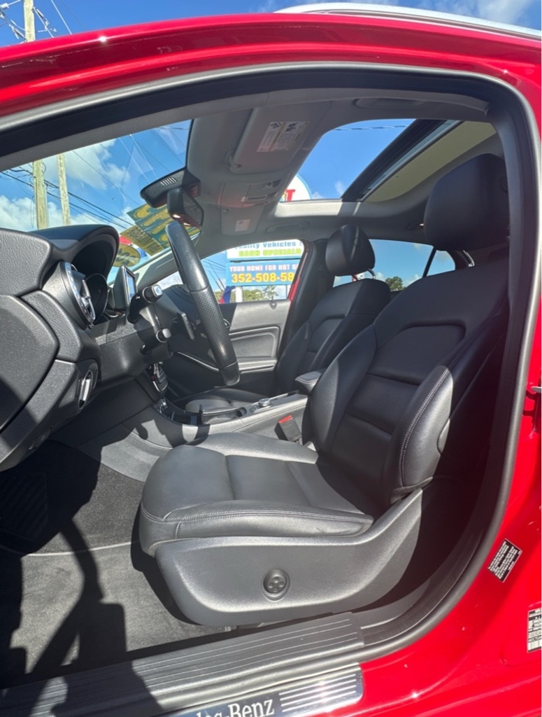 Mercedes-Benz GLA-Class GLA250 4MATIC 2015