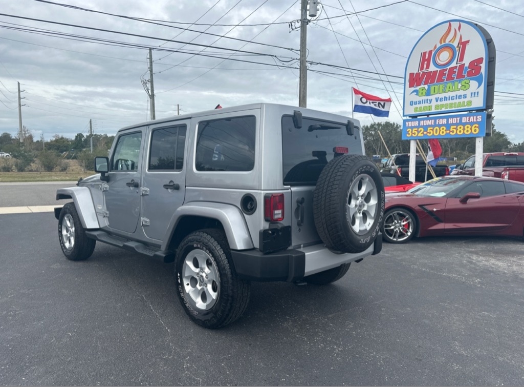 Jeep Wrangler Unlimited Sahara 4WD 2014