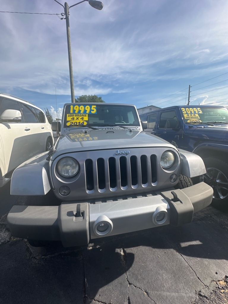 Jeep Wrangler Unlimited Sahara 4WD 2014