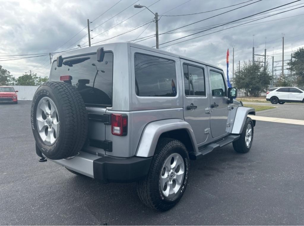 Jeep Wrangler Unlimited Sahara 4WD 2014