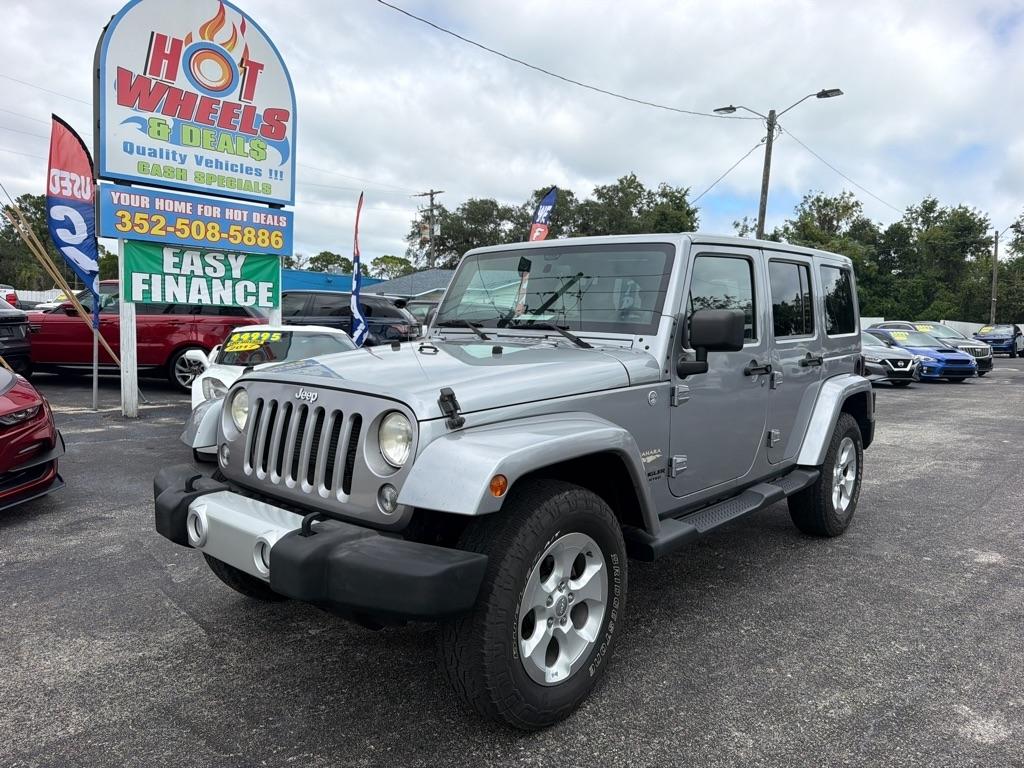2014 Jeep Wrangler Unlimited Sahara 4WD 4dr
