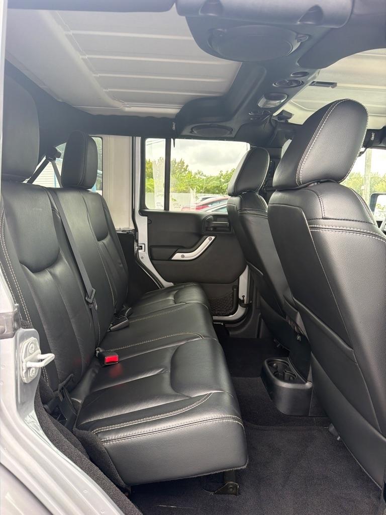 Jeep Wrangler  2014