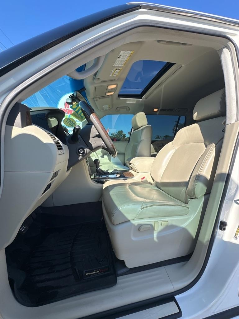 Infiniti QX80  2017