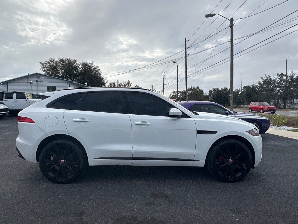 Jaguar F-Pace 25t R-Sport 2018