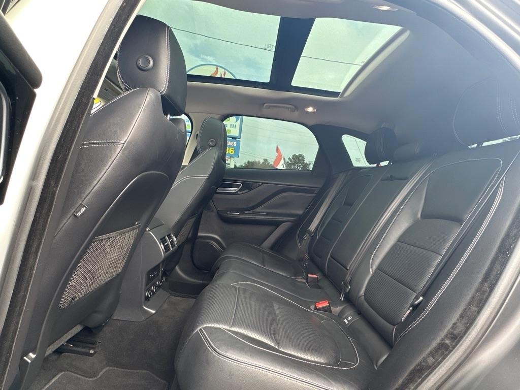 Jaguar F-Pace 25t R-Sport AWD 2018